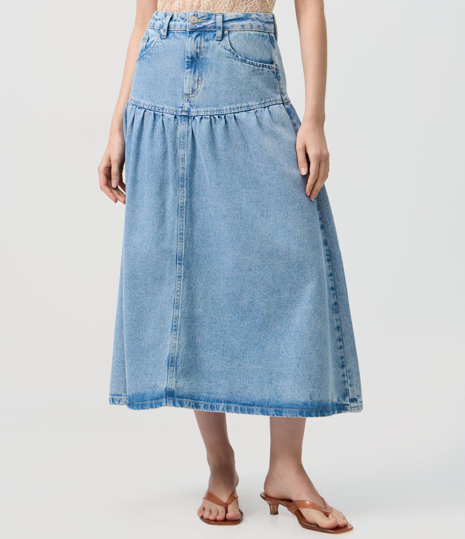 Saia Midi em Jeans com Cintura Alta com Recorte Franzido Azul 2