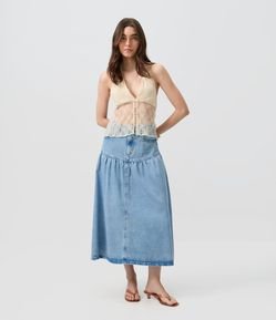 Saia Midi em Jeans com Cintura Alta com Recorte Franzido