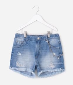 Short Jeans Infantil Destroyed com Corrente e Barra Desfiada - Tam 5 a 16 Anos