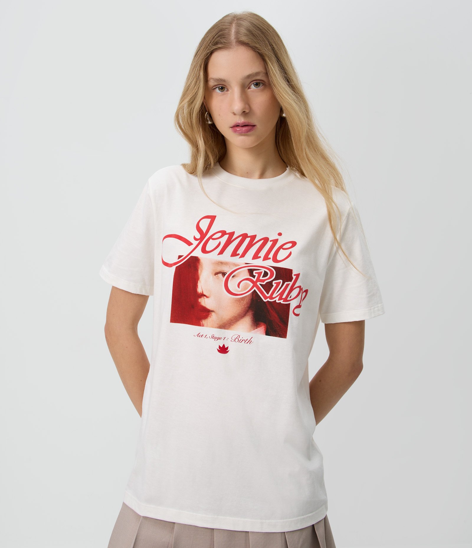 Camiseta com Estampa Jennie Ruby em Algodão Branco 3