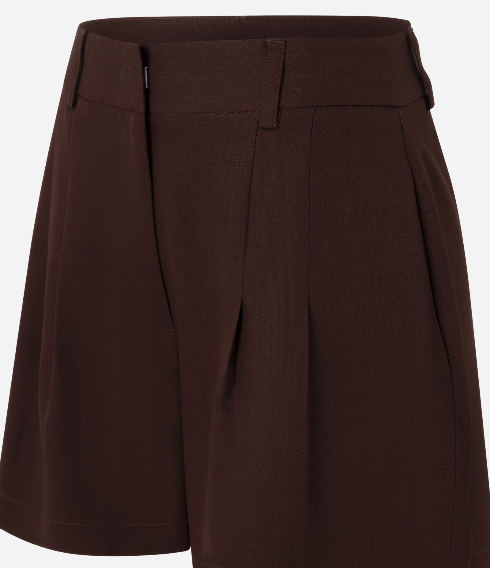 Short Alfaiatado com Pregas Marrom 7