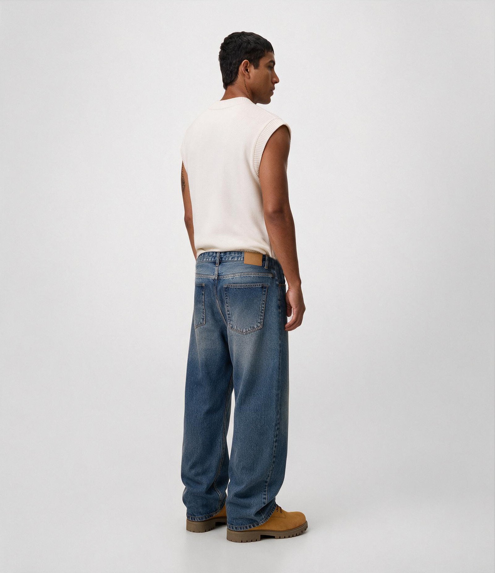 Calça Jeans Baggy com Recortes Curvos Azul 4