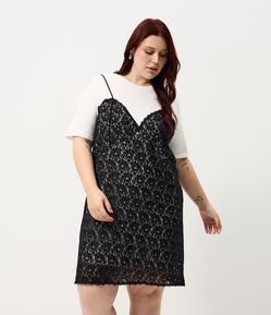Vestido de Renda Sobreposto Curve & Plus Size