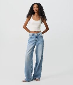 Calça Wide Leg em Jeans com Cintura Média