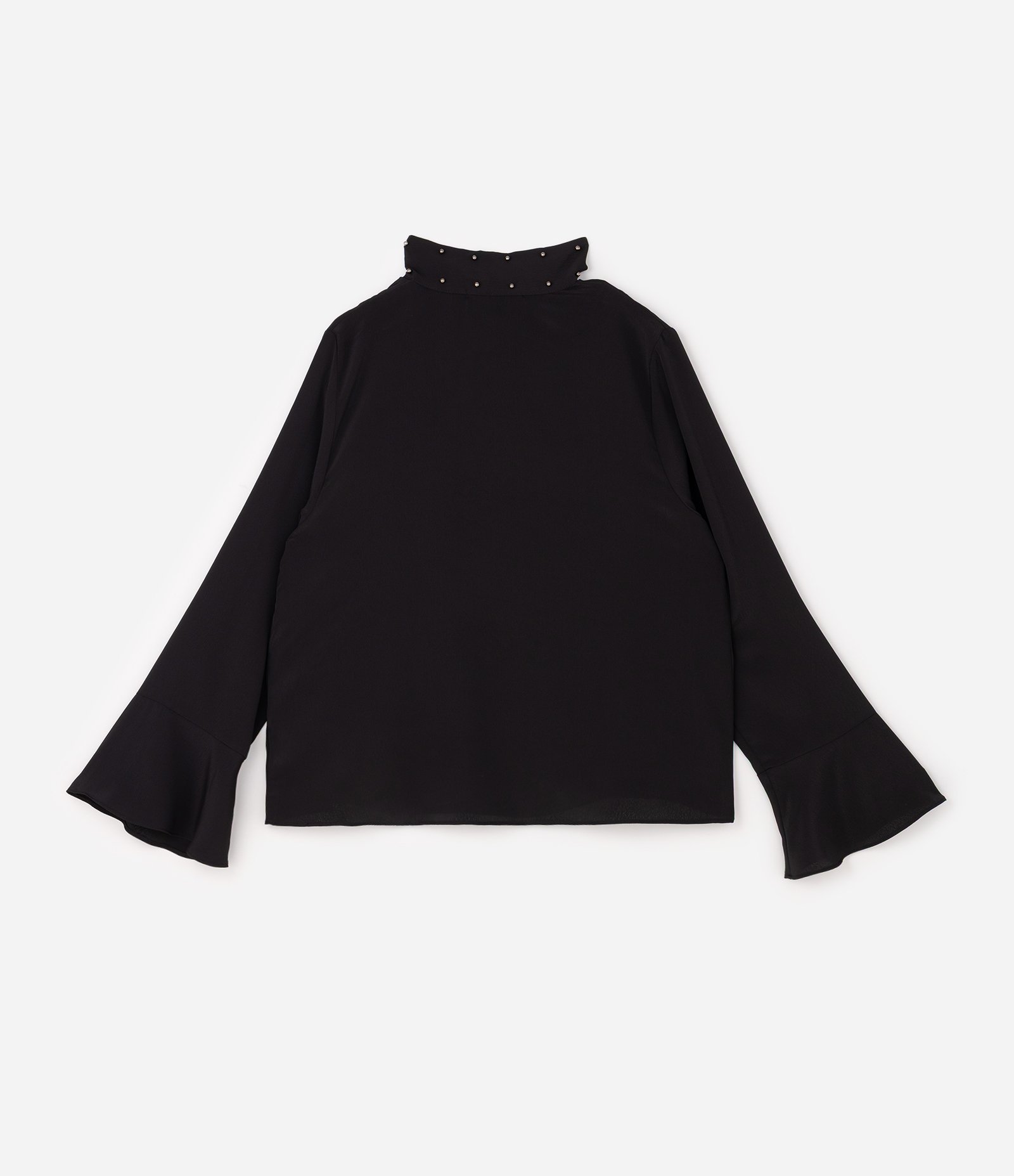 Blusa Regular em Crepe com Tachas e Faixa no Pescoço Curve & Plus Size Preto 6