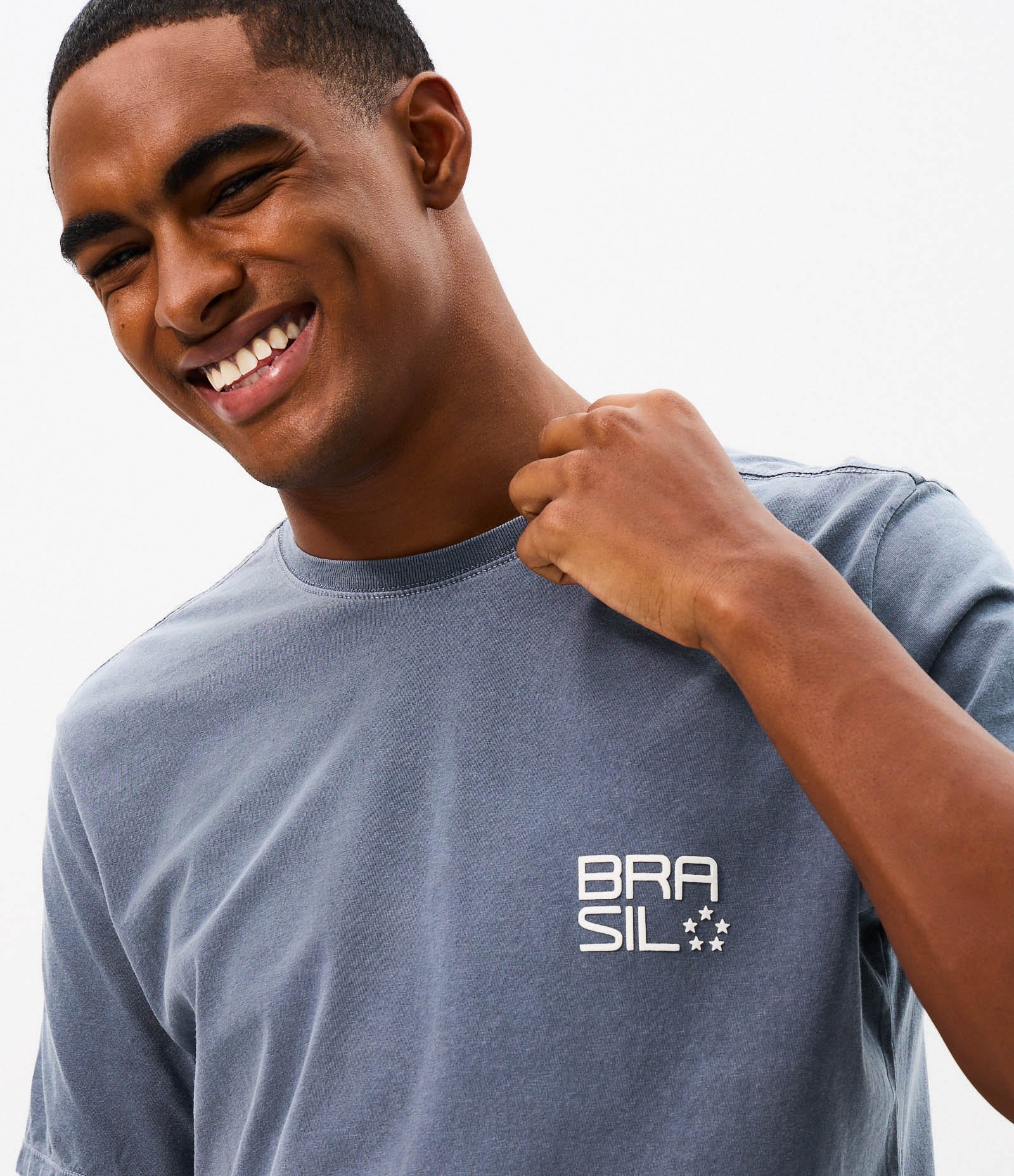 Camiseta Comfort Brasil Estampa Frontal Azul 3