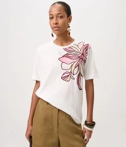 Blusa Em Algodão com Bordado Floral Localizado