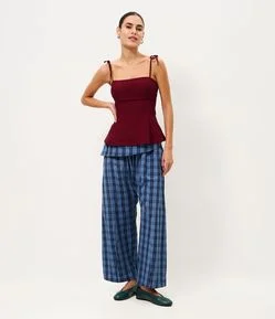 Calça Saruel Xadrez com Sobreposição Frontal