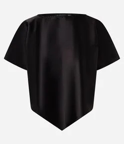 Blusa Acetinada com Barra Assimétrica em Ponta