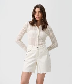 Short Midi em Sarja com Aplicação de Tachas