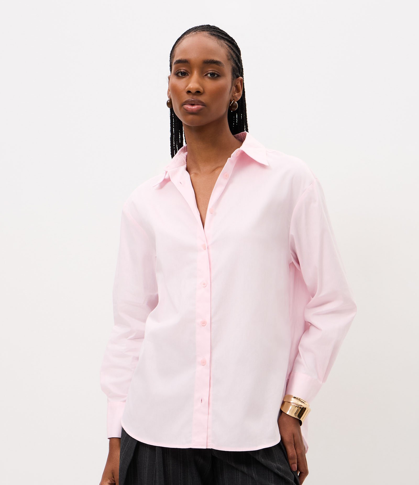 Camisa Comfort em Tricoline com Prega nas Costas Rosa 1
