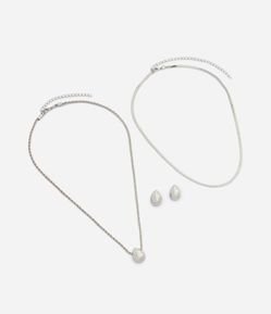 Conjunto de Colar e Brincos com Pingente de Gota