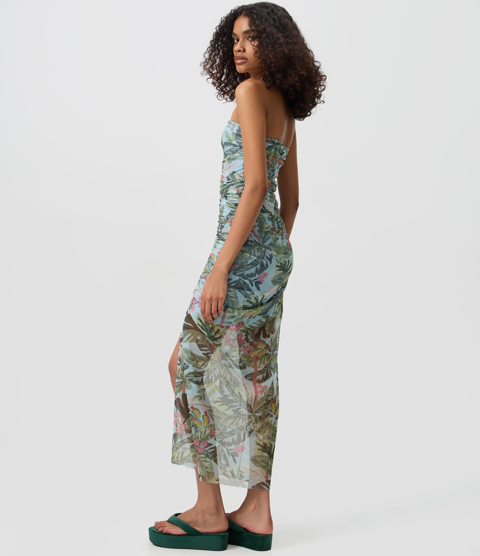 Vestido Tomara que Caia Midi em Tule Estampado com Drapeados Laterais Azul 4