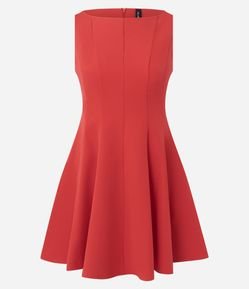 Vestido Skater Alfaiatado com Decote Canoa e Recortes Contrastante
