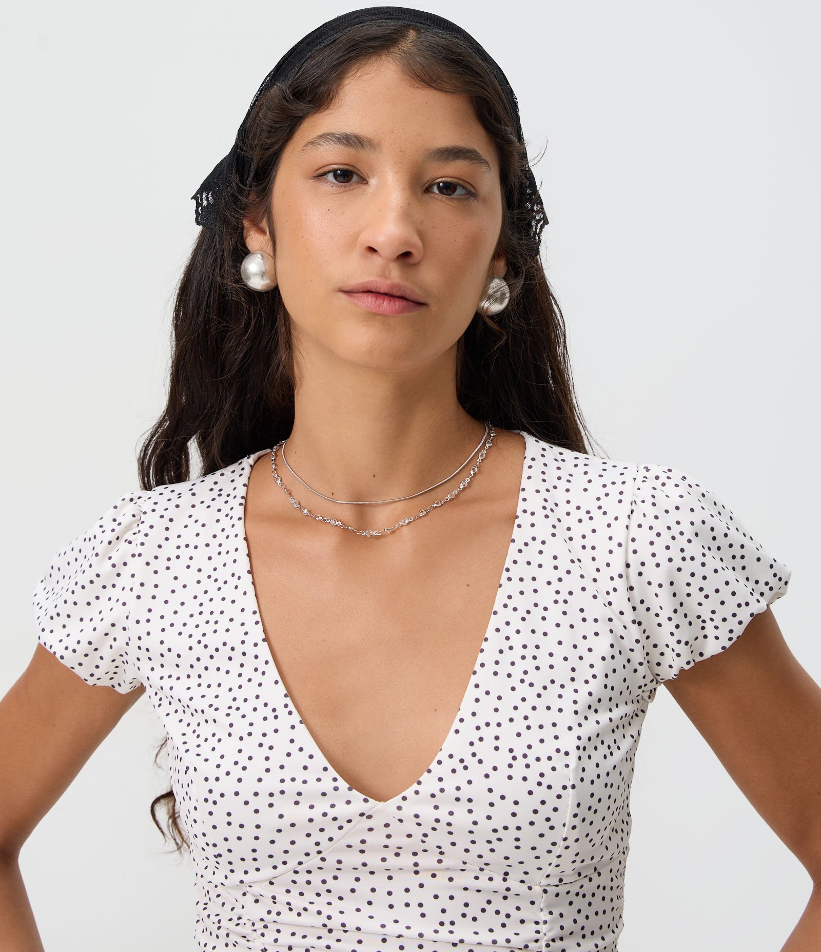 Blusa com Drapeado Frontal e Estampa Poá Branco 3