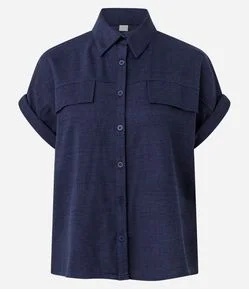 Blusa em Piquet Texturizada com Bolsos Frontais