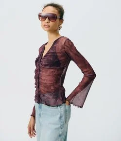Blusa em Tule com Estampa Paisley e Franzidos Frontais