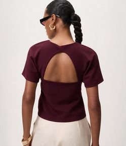 Blusa Acinturada com Abertura nas Costas