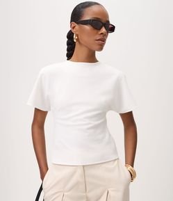 Blusa Acinturada com Abertura nas Costas