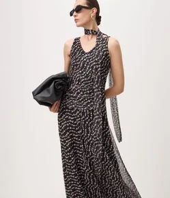Vestido Longo em Tule com Estampa Poá e Gola Halter
