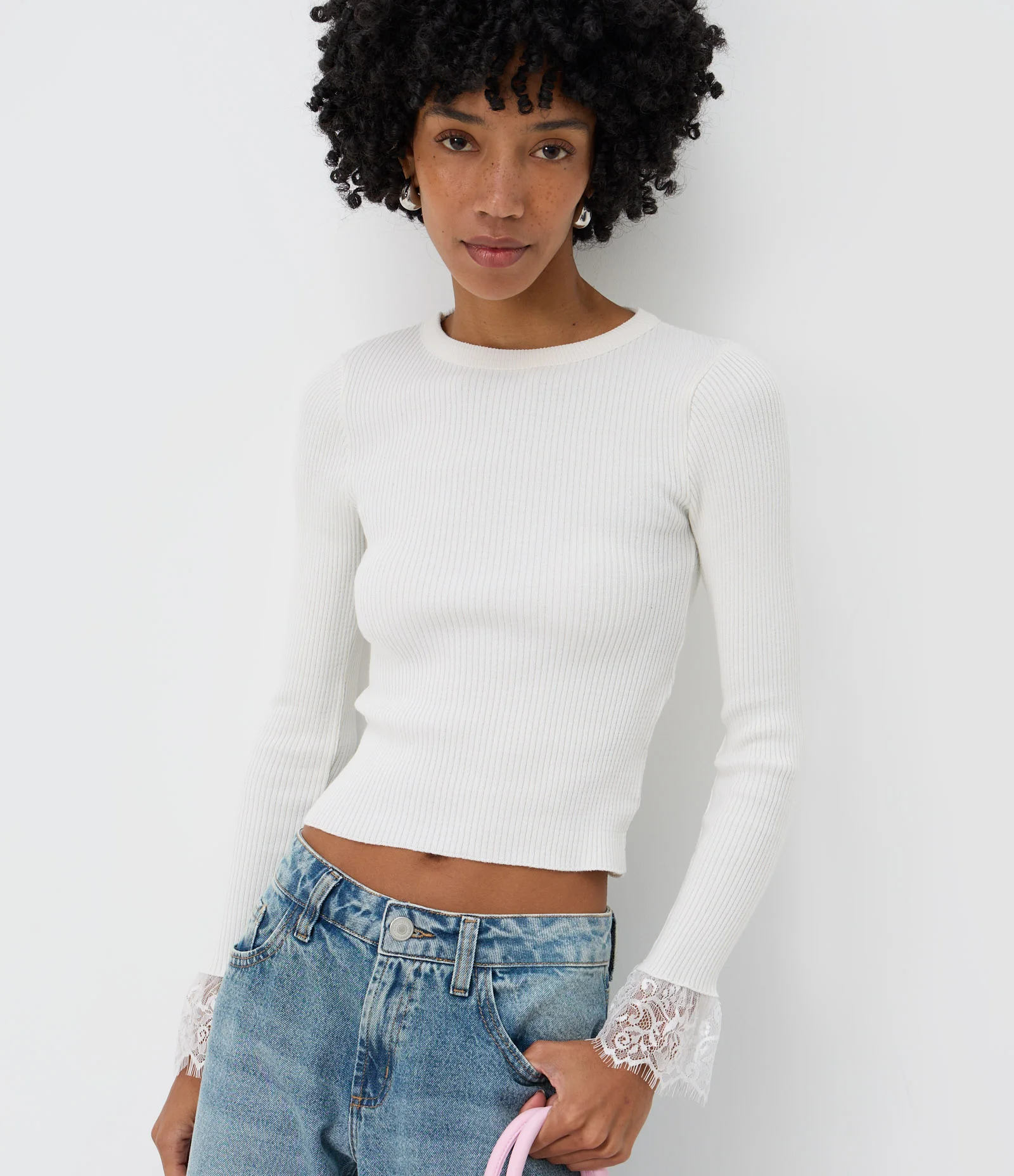 Blusa em Tricô Canelado com Punhos em Renda Branco 1