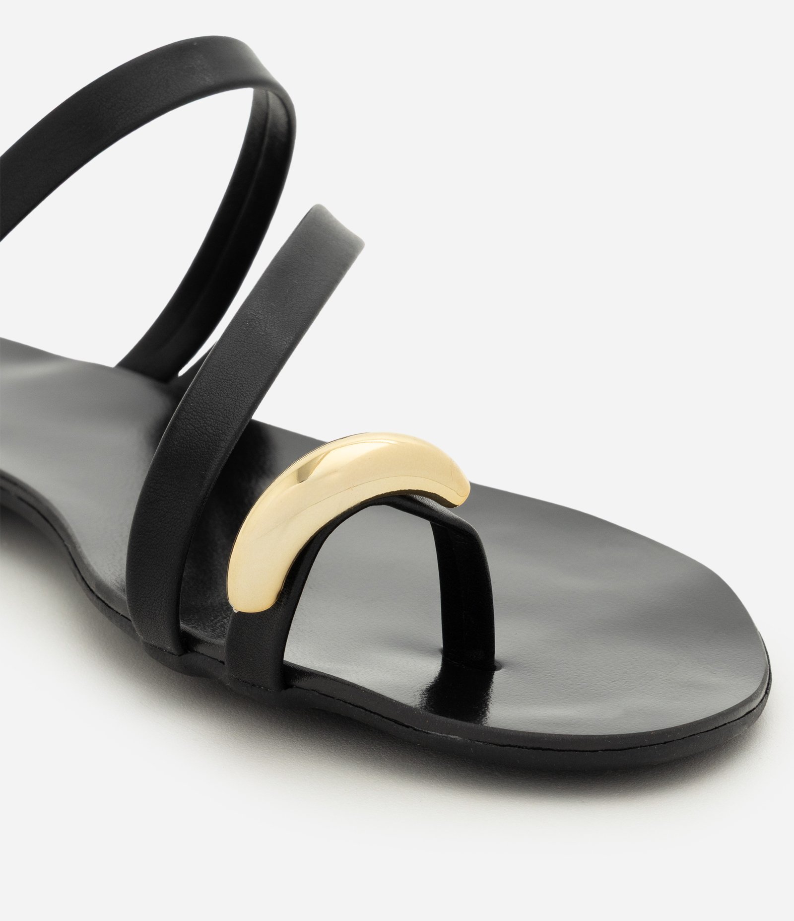 Rasteira Mule em PU com Dedeira Bold Preto 6