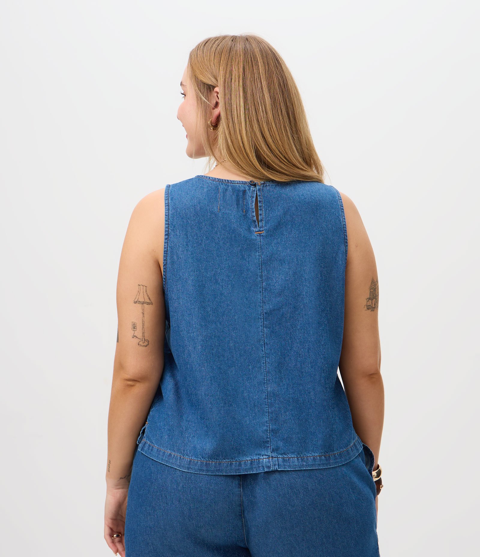 Blusa com Alça Larga Curve & Plus Size Azul 4