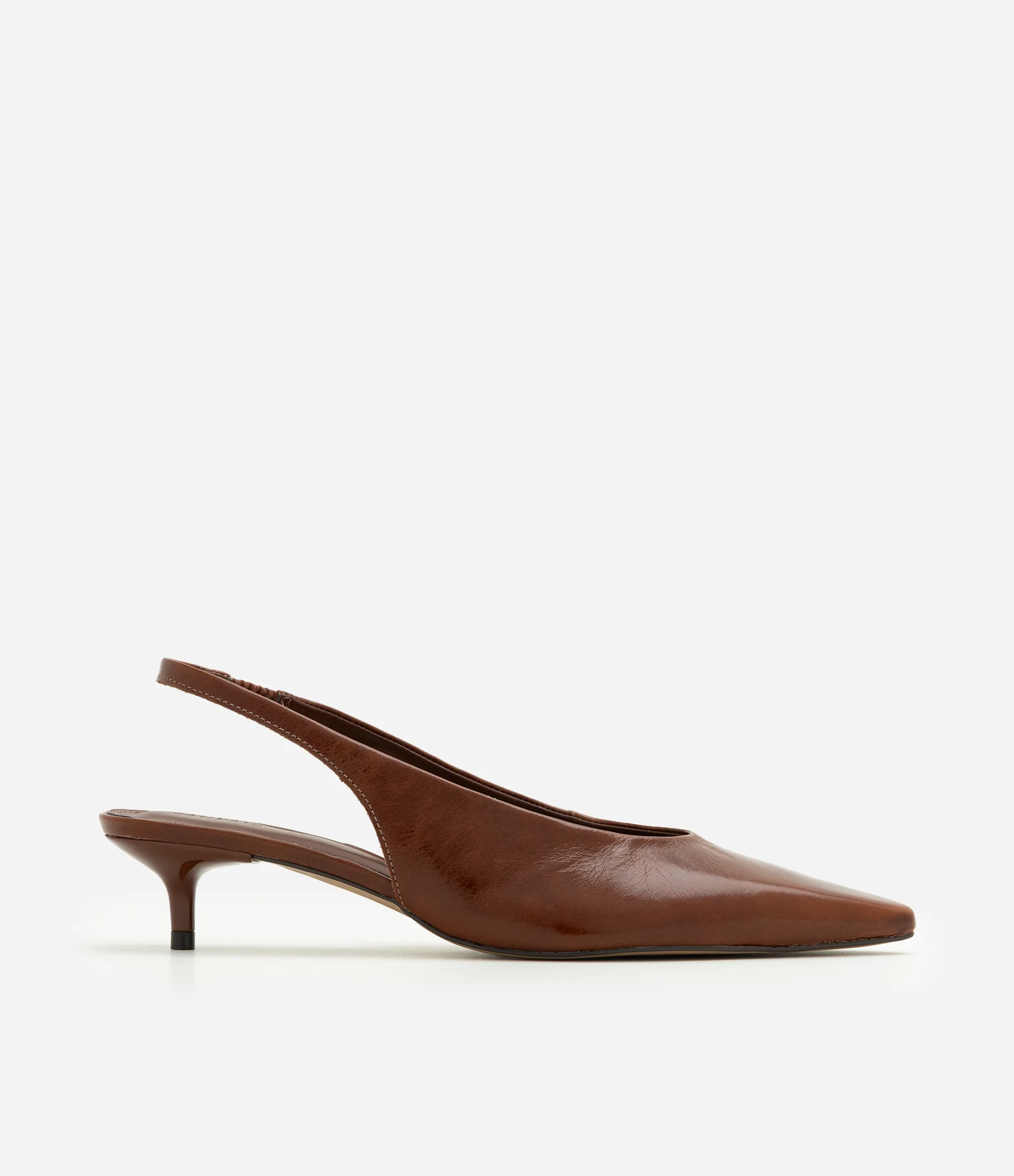 Sapato Slingback em Couro com Salto Kitten Heel Marrom 2