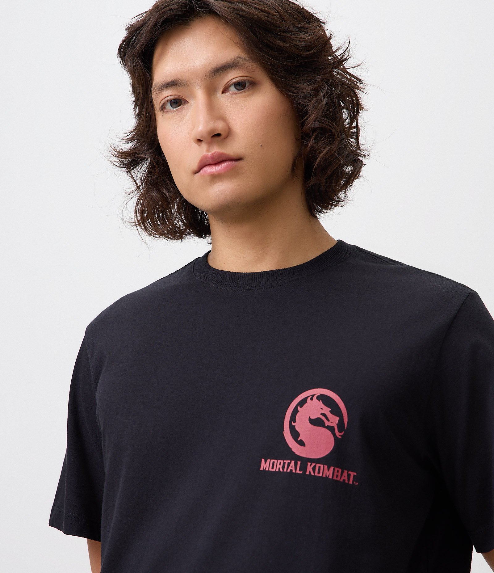 Camiseta Comfort em Algodão com Estampa Mortal Kombat Preto 3