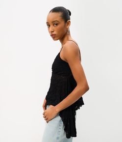 Blusa de Alcinha em Renda com Barra Assimétrica com Pontas