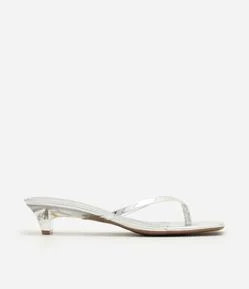 Sandália de Dedo em PU com Salto Kitten Heel