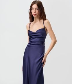 Vestido Long Midi em Cetim com Decote Degagê e Costas Abertas