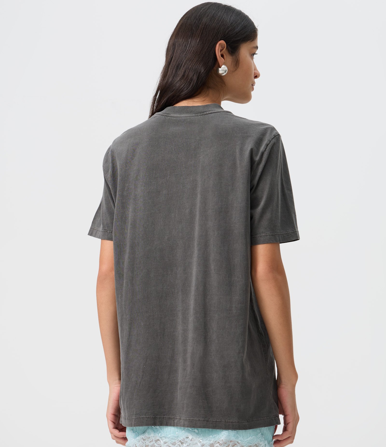 Camiseta com Estampa Sunset com Aplicação de Brilhos e Efeito Estonado Preto 4