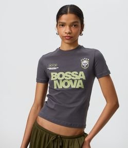 Camiseta em Algodão com Estampa College Bossa Nova