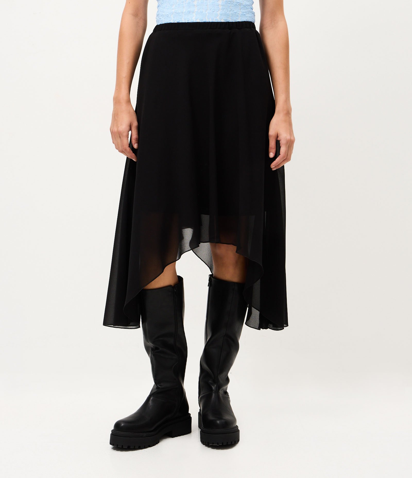Saia Midi Plissada em Chiffon Preto 2