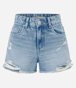 Short em Jeans com Barra Desfiada e Puídos