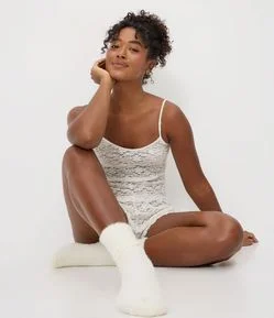 Pijama Regular em Poliamida Texturizada com Renda Transparente