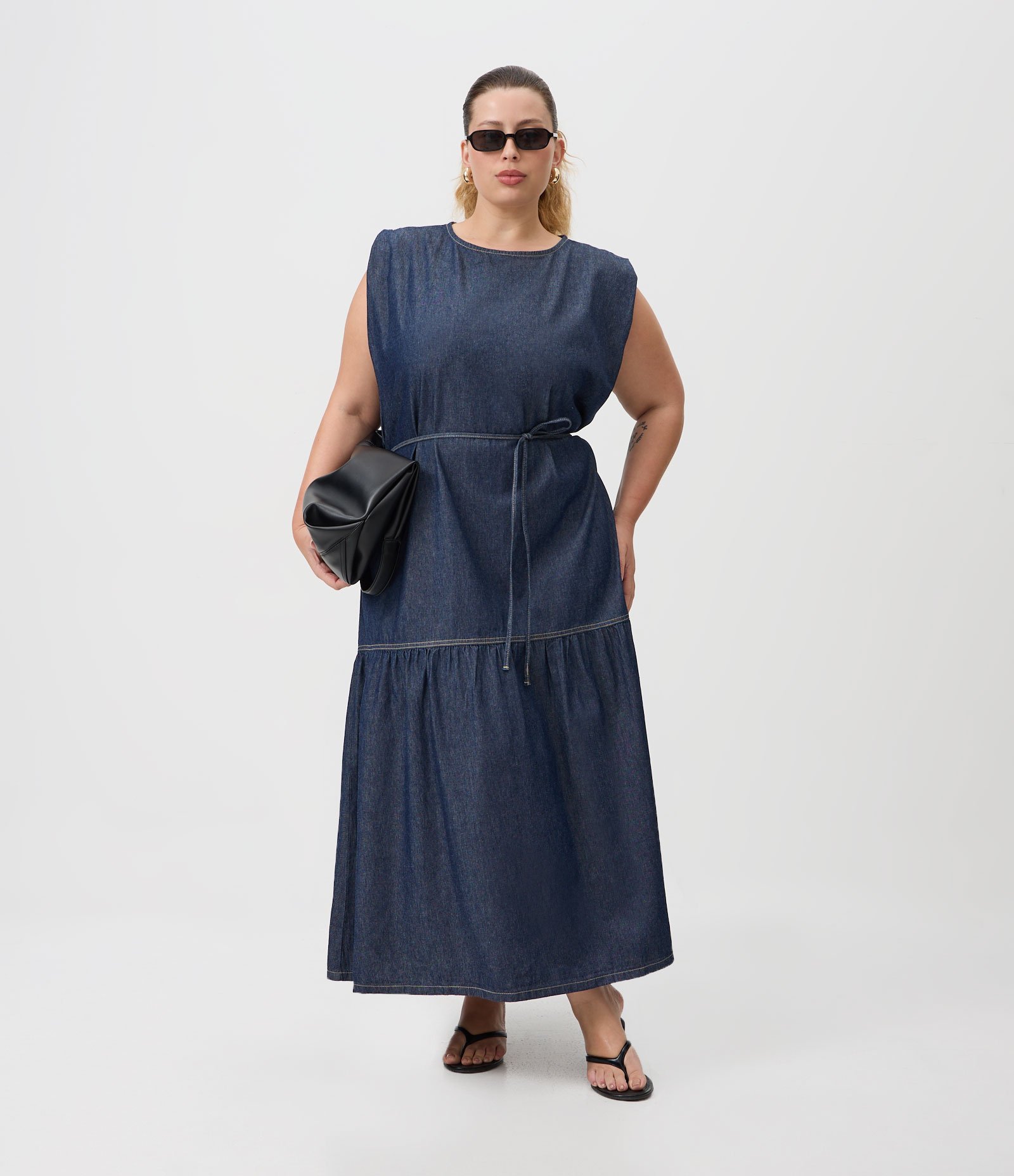 Vestido Midi em Jeans com Cordão Curve & Plus Size Azul 1