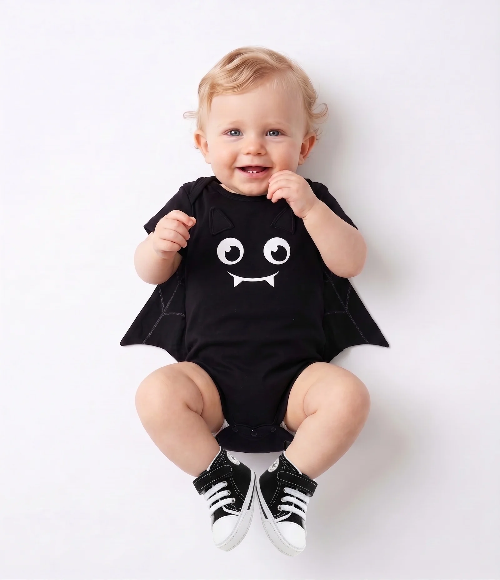 Body Infantil Estampa de Morceguinho e Capa - Tam 0 a 18 Meses Preto 1