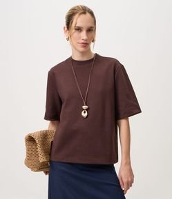 Camiseta Boxy Em Algodão Gola Redonda