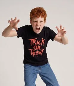 Camiseta Infantil Em Algodão Trick or treat Halloween - Tam 5 a 14 Anos