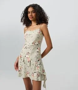 Vestido Curto Floral em Viscose com Babados Assimétricos
