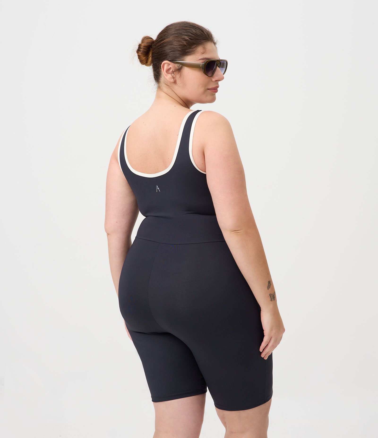 Macaquinho Ciclista em Poliamida com Alta Compressão Curve & Plus Size Preto 5