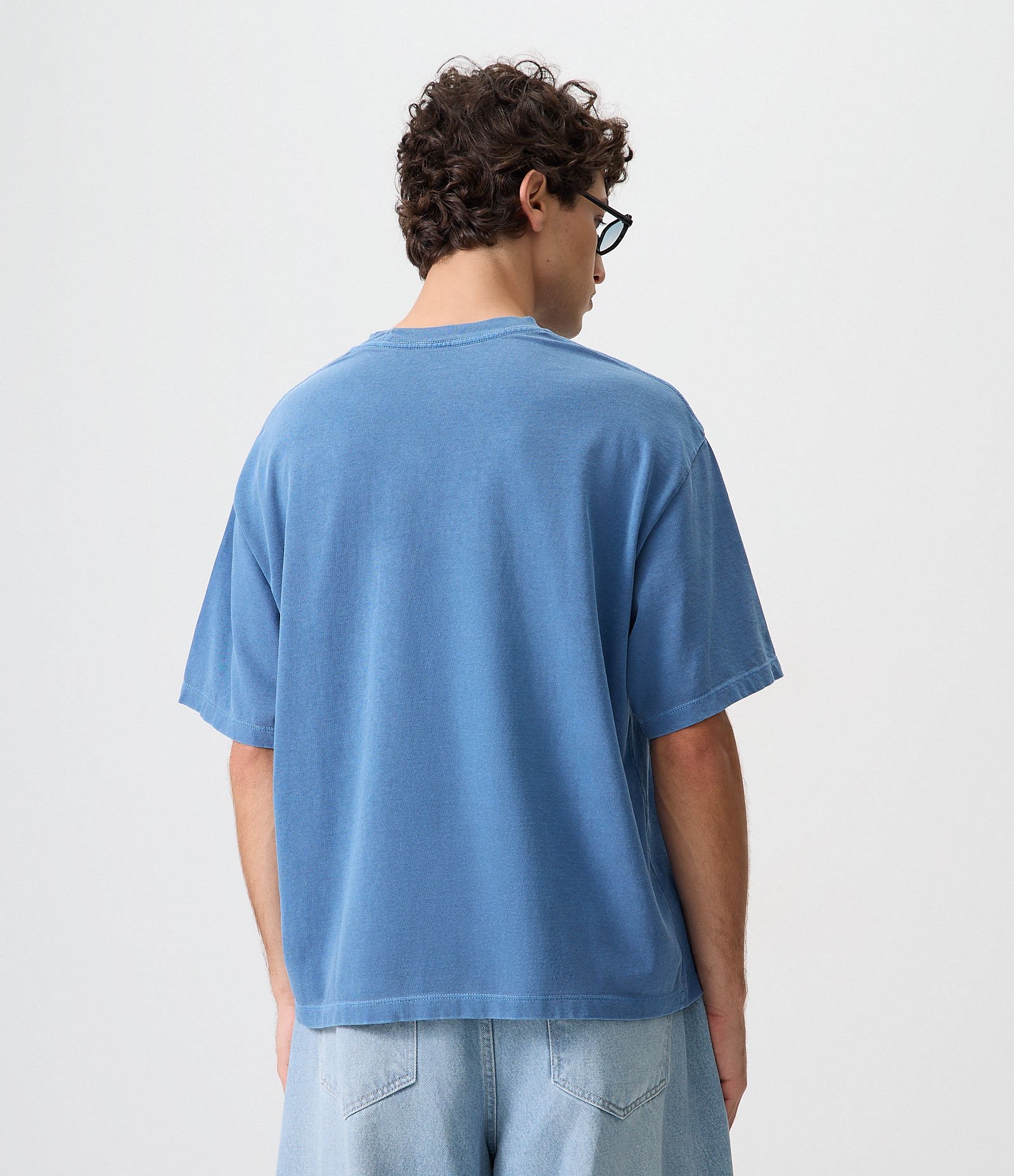 Camiseta Boxy em Algodão Básica Azul 3