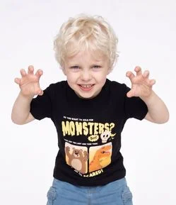 Camiseta Infantil Monsters Brilha no Escuro - Tam 1 a 6 Anos