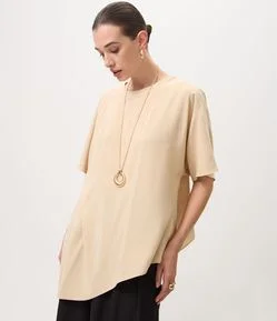 Blusa Assimétrica com Pontas Alongadas