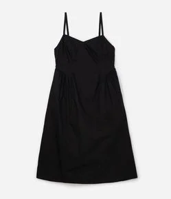 Vestido Midi Princesa em Tricoline com Bolsos Curve & Plus Size