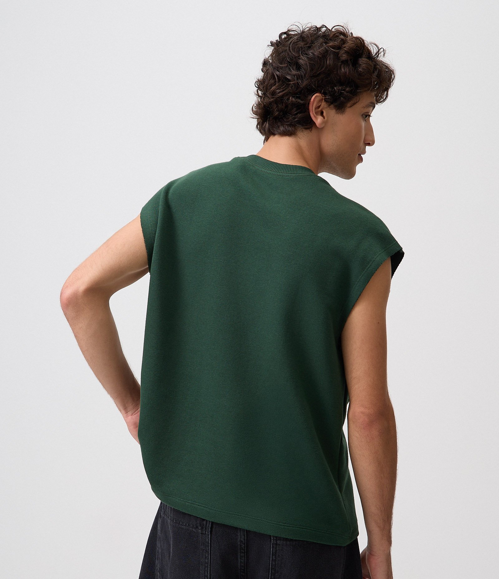 Regata Boxy com Bordado Spirited Hour Verde 3