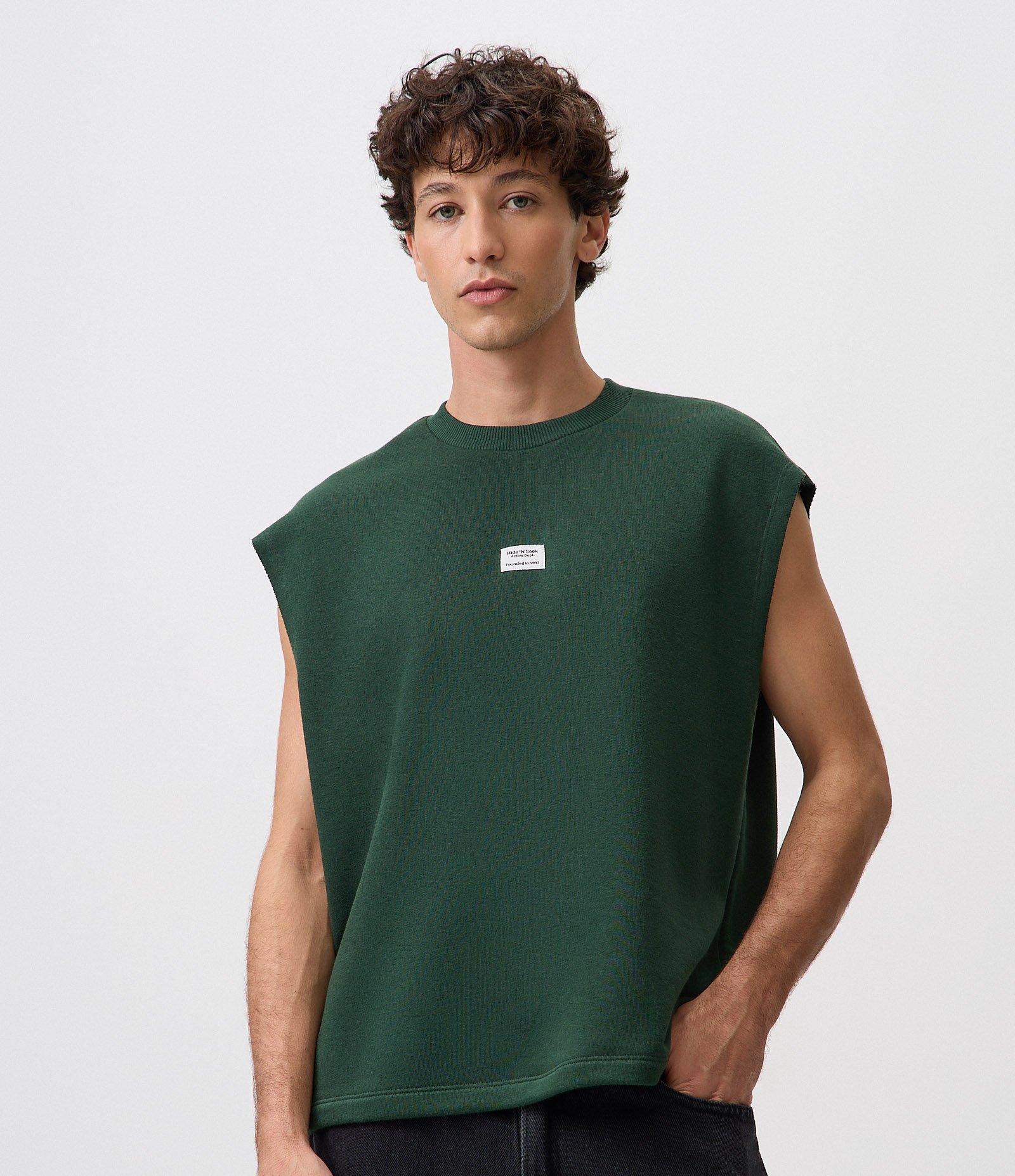 Regata Boxy com Bordado Spirited Hour Verde 4