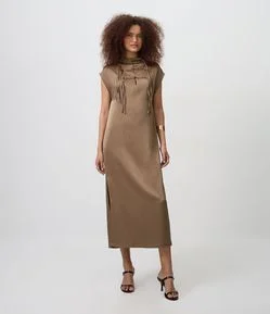 Vestido Túnica Acetinado com Fechamento Frontal